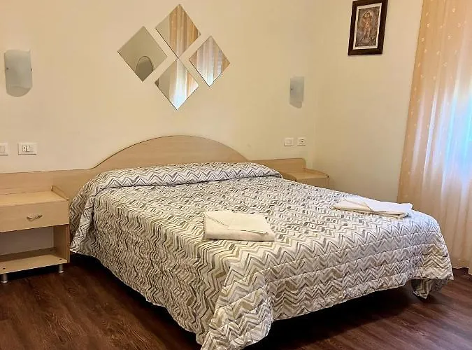 Degli Dei Hotel