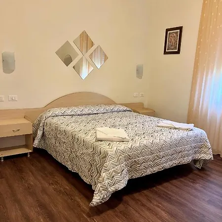 Degli Dei Hotel